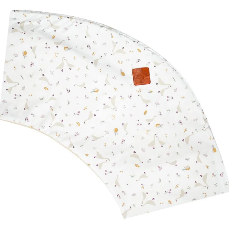 Améliorez Votre Confort d'Allaitement avec Notre Housse de Coussin Sidonia