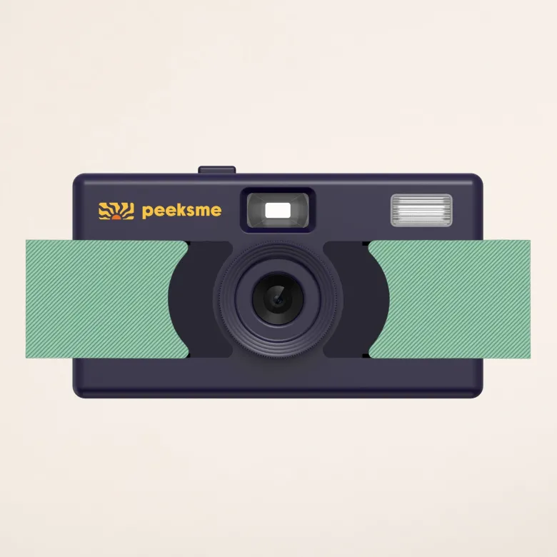 Appareil photo peeksme vert + 1 paire de clips jaune + 1 lanière bleue