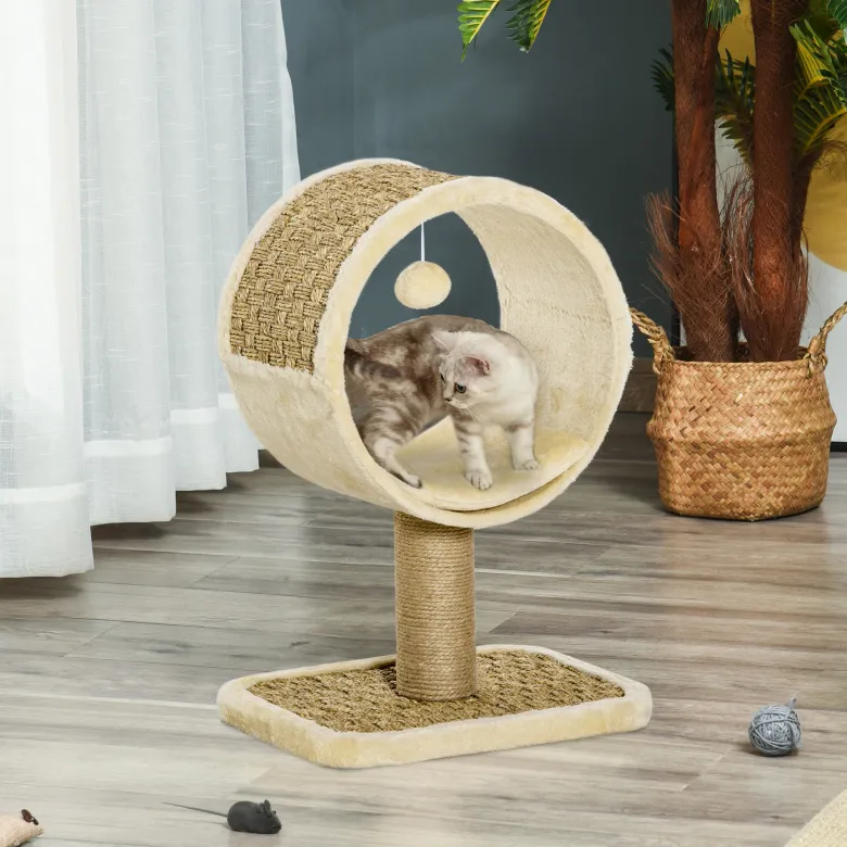 Arbre à chat rond style cosy chic avec coussin et souris suspendue