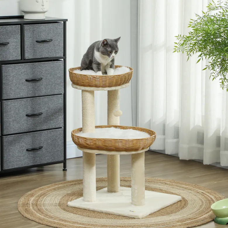 Arbre à chat style bohème aspect rotin tressé effet fourrure