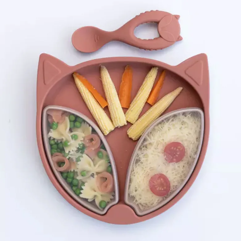 Assiette à compartiments ventousée