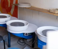 Atelier - tour de potier - marseille