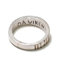 Bague fine en argent pour homme 62