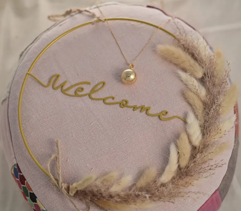 Bijou de grossesse bola avec chaîne - classique or
