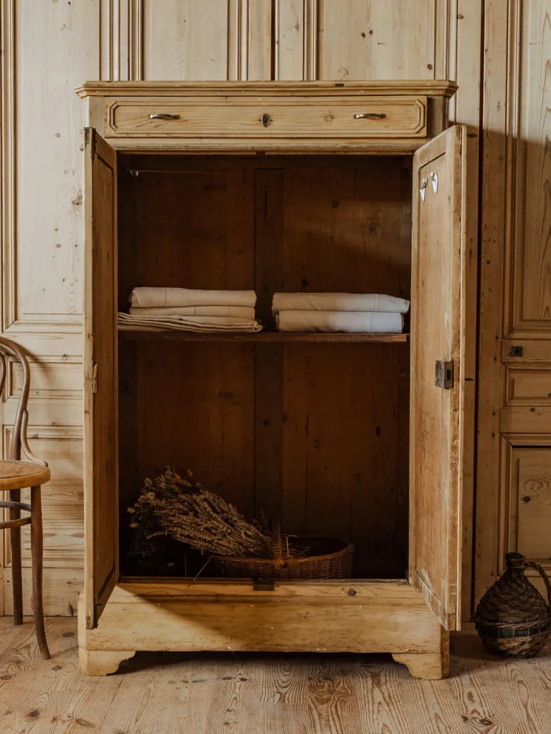 Blandine, l'armoire en bois n°439