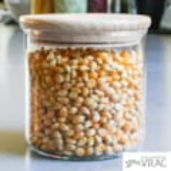 Bocaux en verre avec bouchon bois