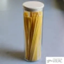 Bocaux en verre avec bouchon bois