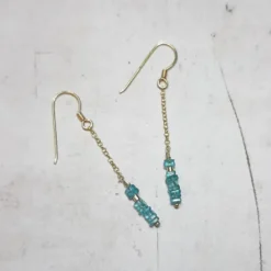 Boucles d'oreilles apatite bleue