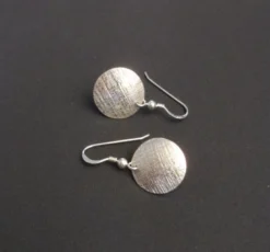 Boucles d'oreilles argent massif ciselé