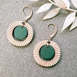 Boucles d'oreilles en bois bulle vert