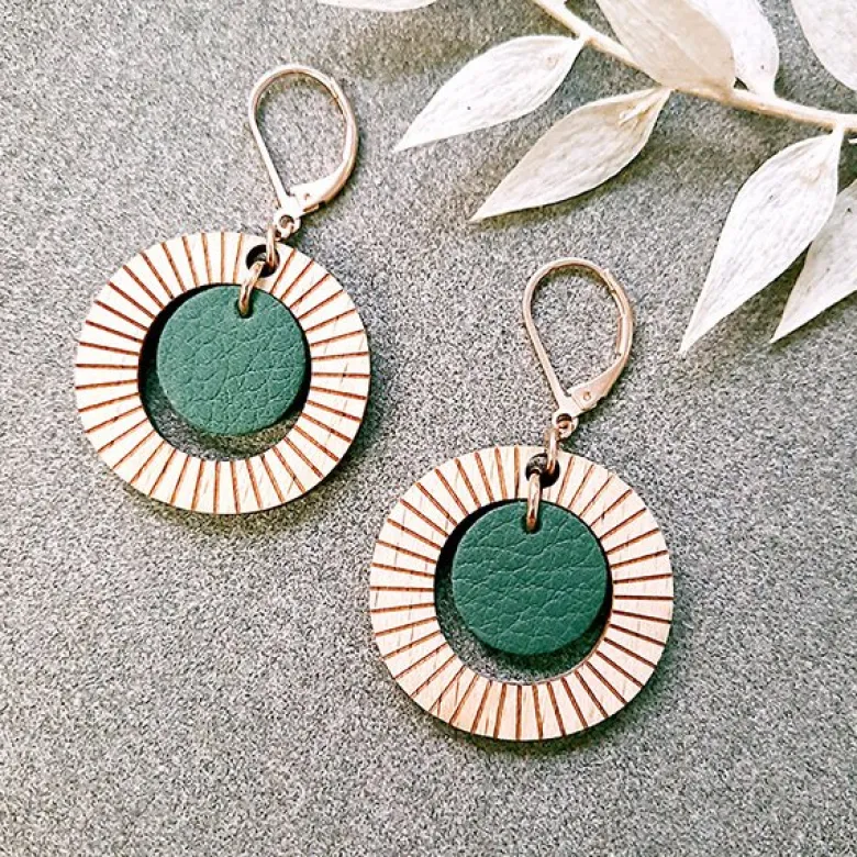 Boucles d'oreilles en bois bulle vert