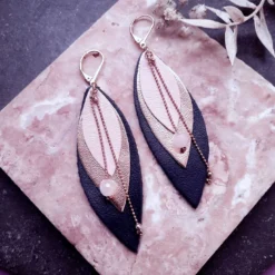 Boucles d'oreilles en cuir pop marine