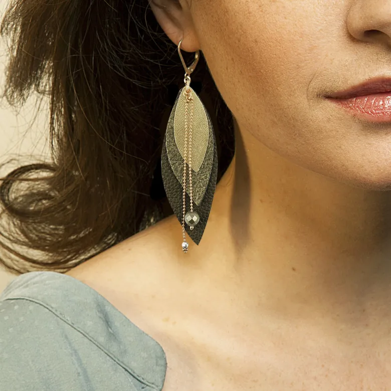 Boucles d'oreilles en cuir pop kaki