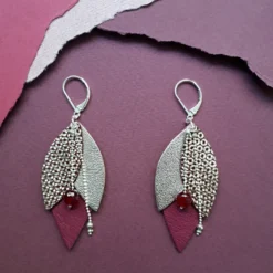 Boucles d'oreilles en cuir tulipe prune