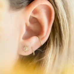 Boucles d'oreilles or puces soleil