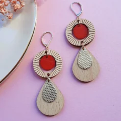 Boucles longues ethnique rouge