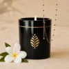 Bougie-bijou avec collier perles noires & cristal