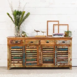 Buffet à lattes en bois coloré ethnik