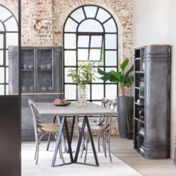 Buffet vitrine en métal locker