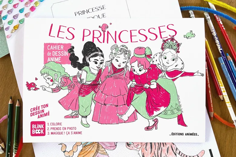 Cahier de dessin animé - les princesses