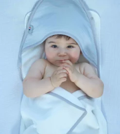 Cape de bain en gaze de coton jeanne