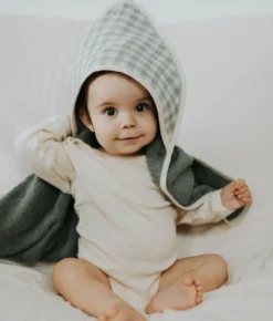 Cape de bain vichy vert de gris