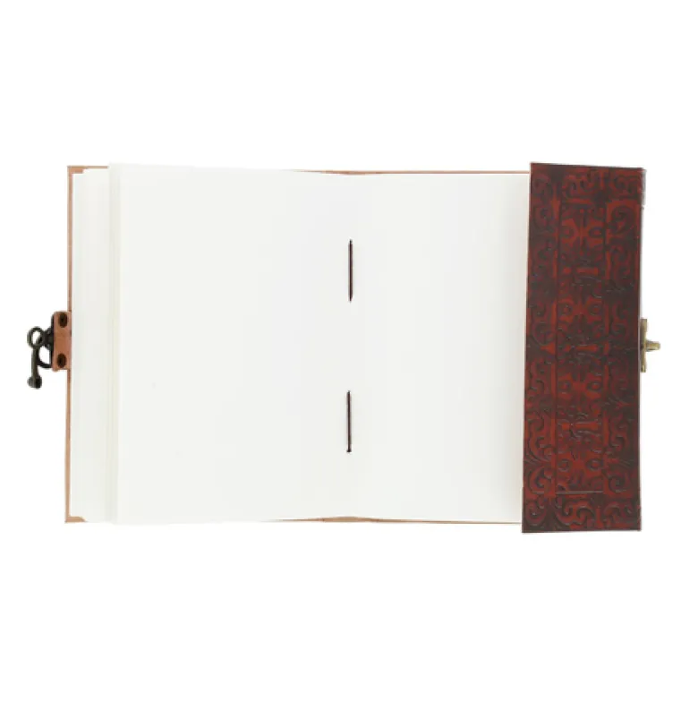 Carnet cuir avec loquet Rose des Vents