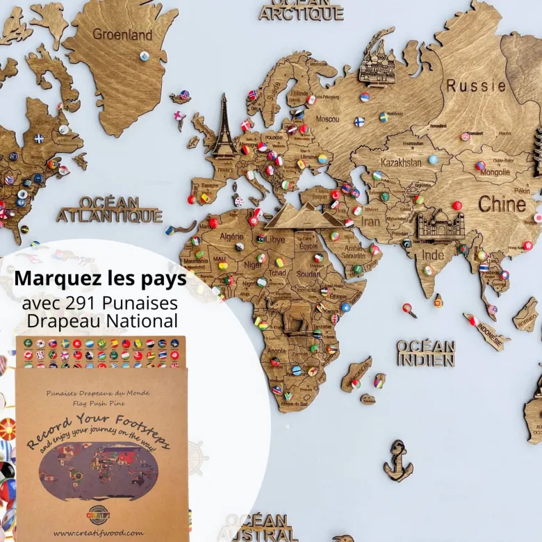 Carte du monde en bois 2d claire l