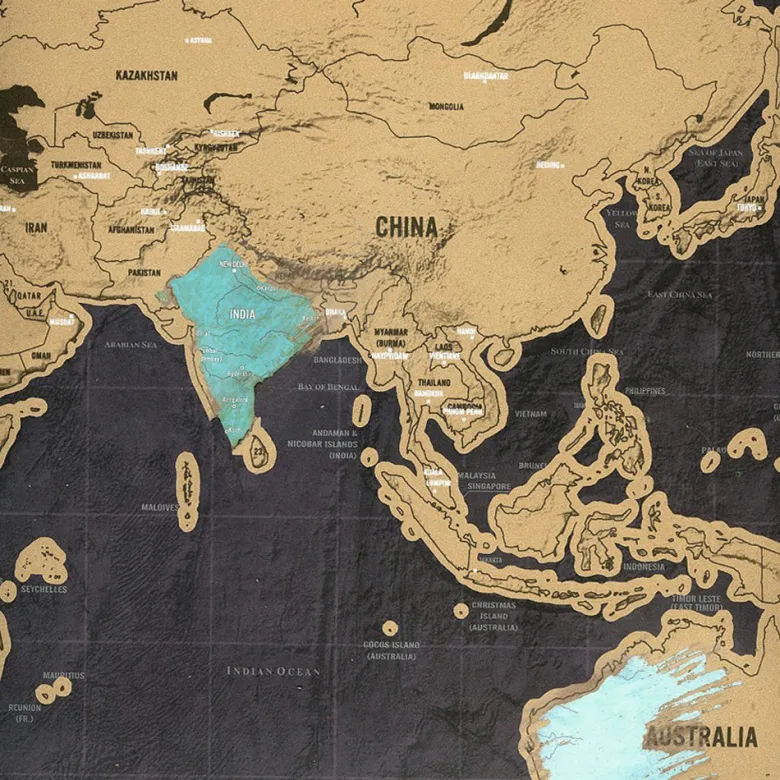 Carte du monde à gratter noire/dorée
