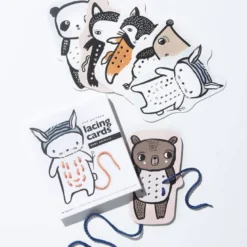 Cartes à lacer bébés animaux