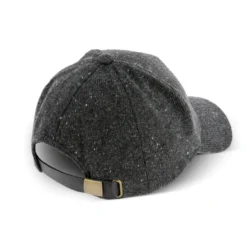 Casquette imperméable et respirante