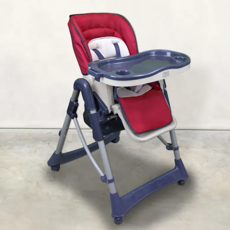 Chaise haute bébé pliable - rouge