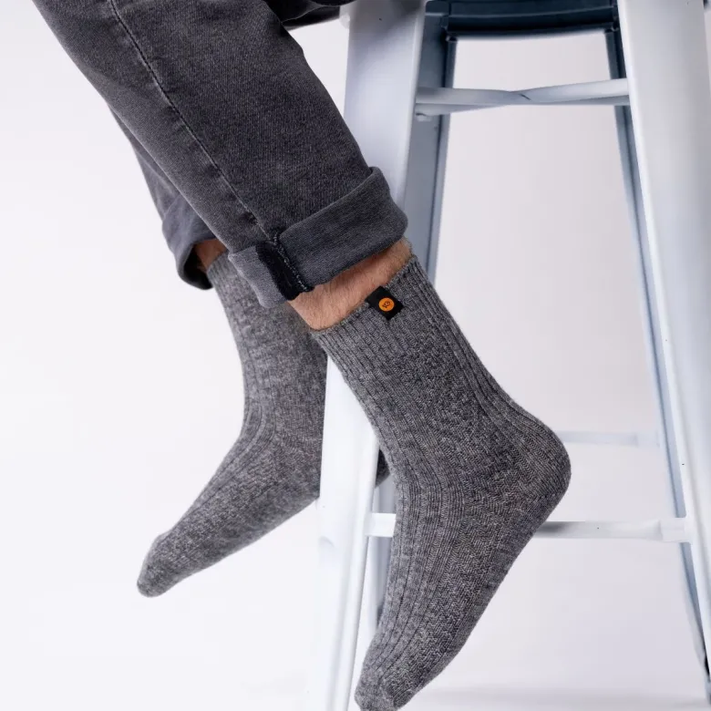 Chaussettes en laine gris