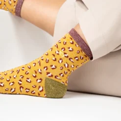 Chaussettes léopard jaune