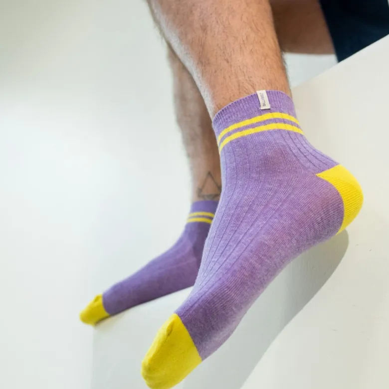 Chaussettes mi-hautes violet