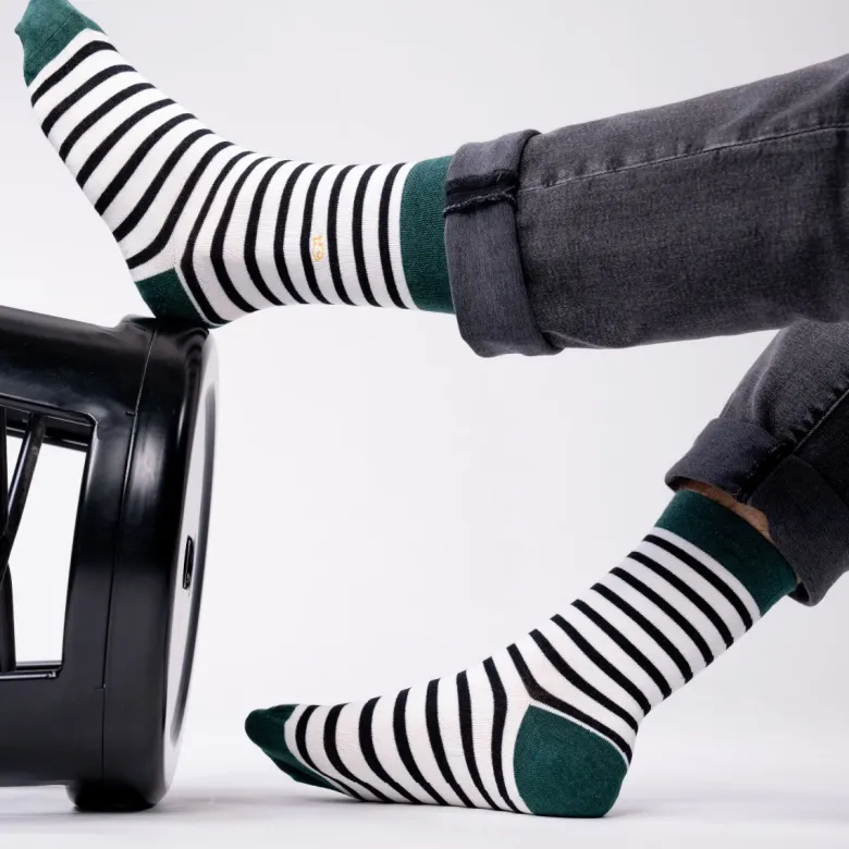 Chaussettes rayures larges blanc et noir