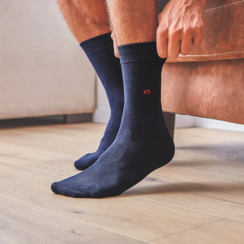 Chaussettes unies bleu marine