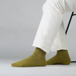 Chaussettes unies pailletées kaki