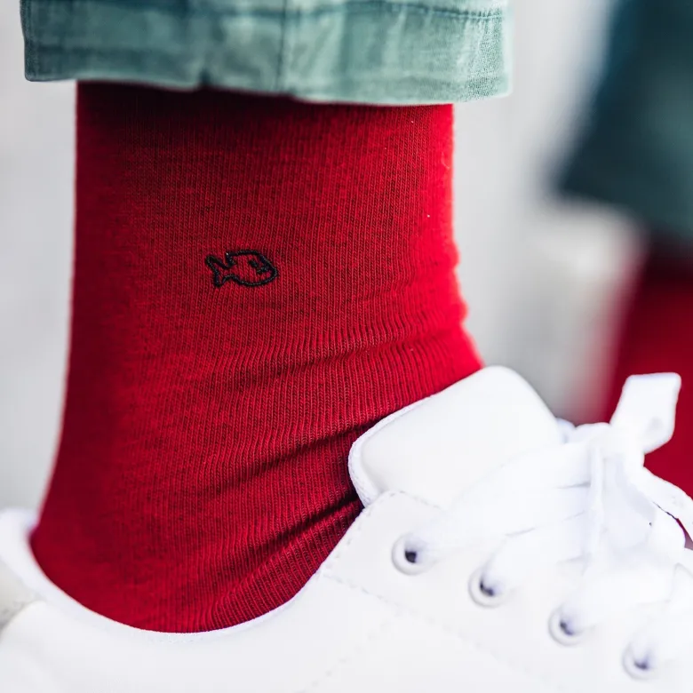 Chaussettes unies rouge grenade
