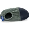 Chaussons les petits velours gris vert (pointures 18-20)