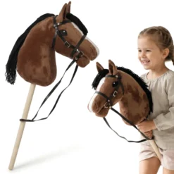 Cheval à bâton hobby horse en bois et peluche mamabrum marron dès 3 ans 68 cm