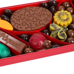 Coffret assortiment de chocolats fritures œufs sardines Joyeuses Pâques