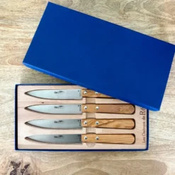 Coffret de 4 couteaux de table en olivier - roger orfevre