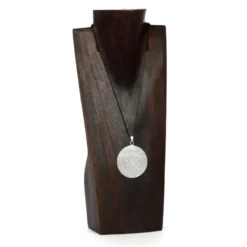 Collier calendrier aztèque