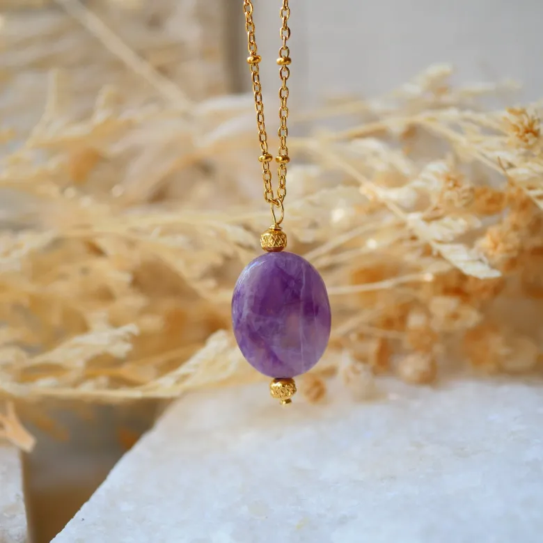 Collier chamunda amethyste