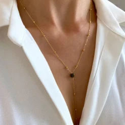 Collier inné