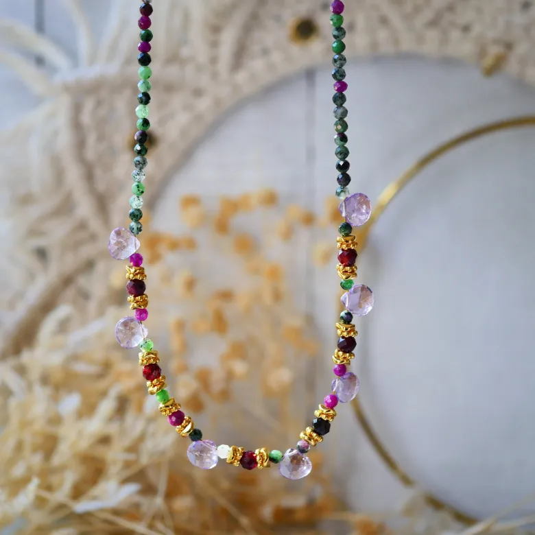 Collier mahima rubis zoisite