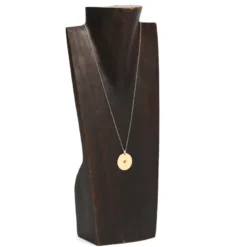 Collier médaille Soleil artisanal en acier inoxydable doré et perle de verre