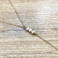 Collier perles mariage dos nu odette
