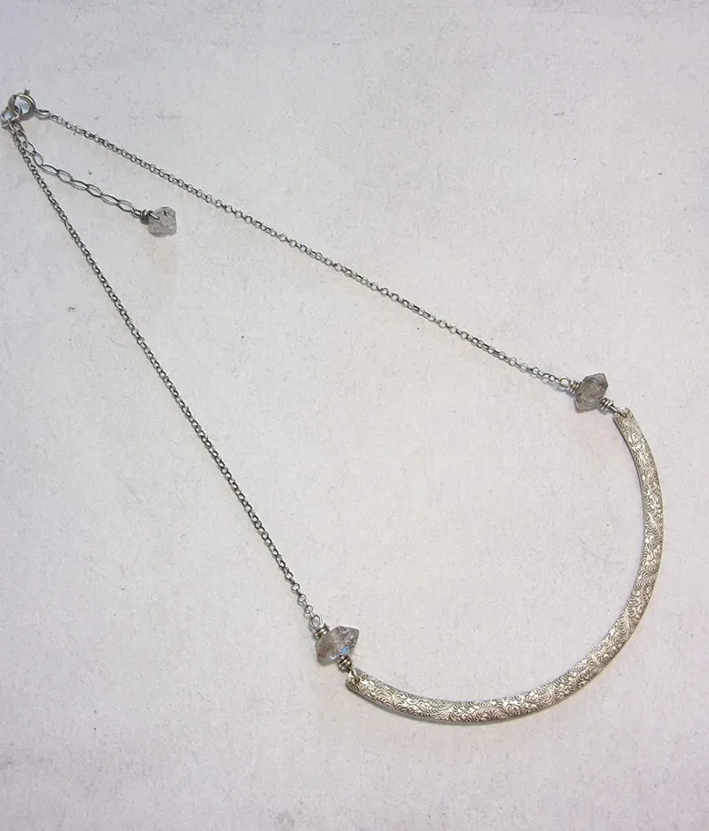 Collier quartz diamant
